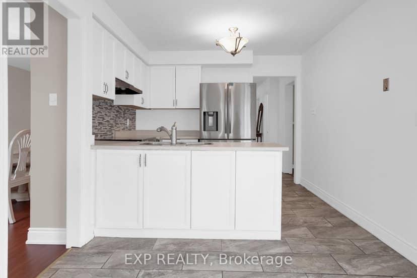 271 Murray Street — photo 9 of 38
