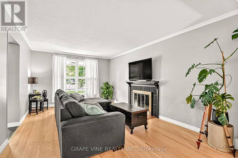 1323 Fernwood Drive — photo 19 of 33