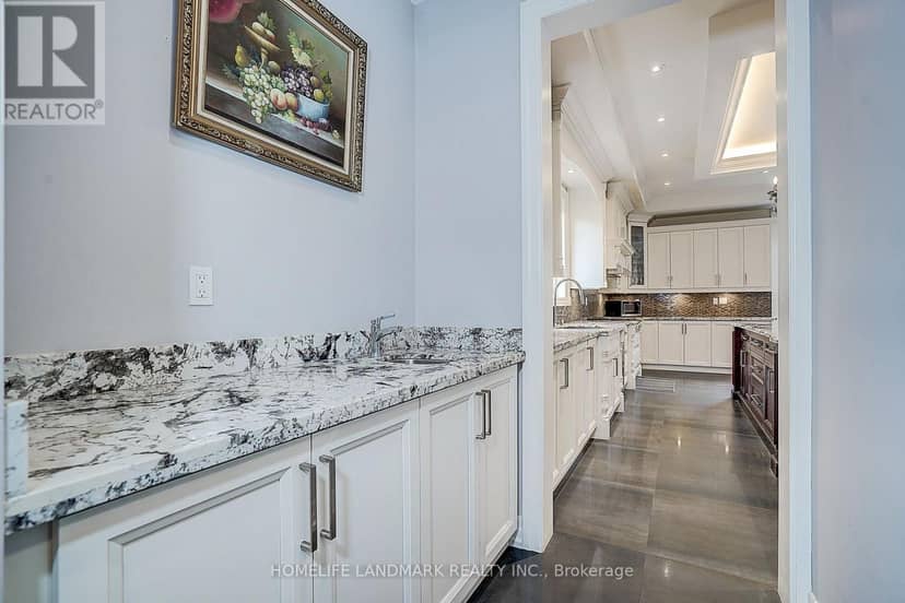 153 Lawrence Avenue — photo 10 of 39