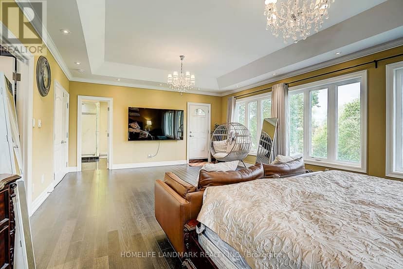 153 Lawrence Avenue — photo 19 of 39