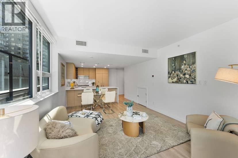 TH 507 823 CARNARVON STREET, New Westminster, photo 5