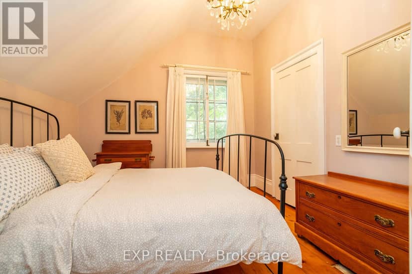 45 King Street — photo 21 of 40