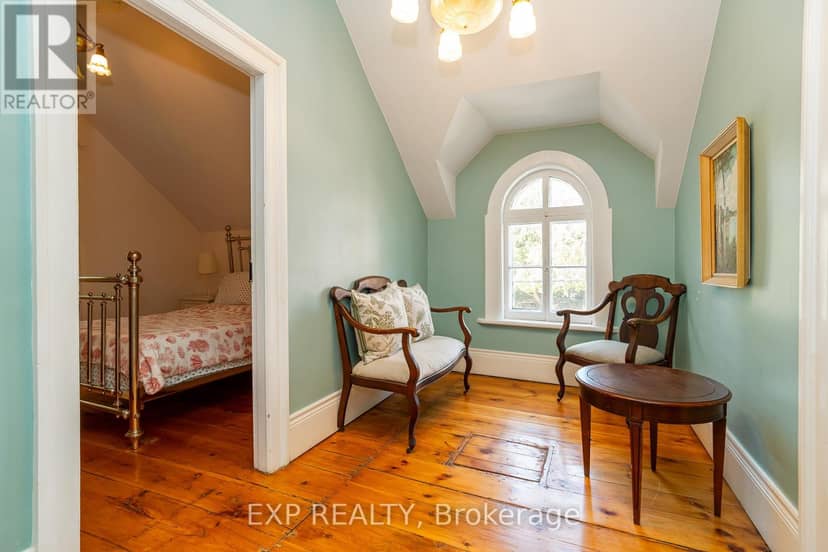 45 King Street — photo 27 of 40