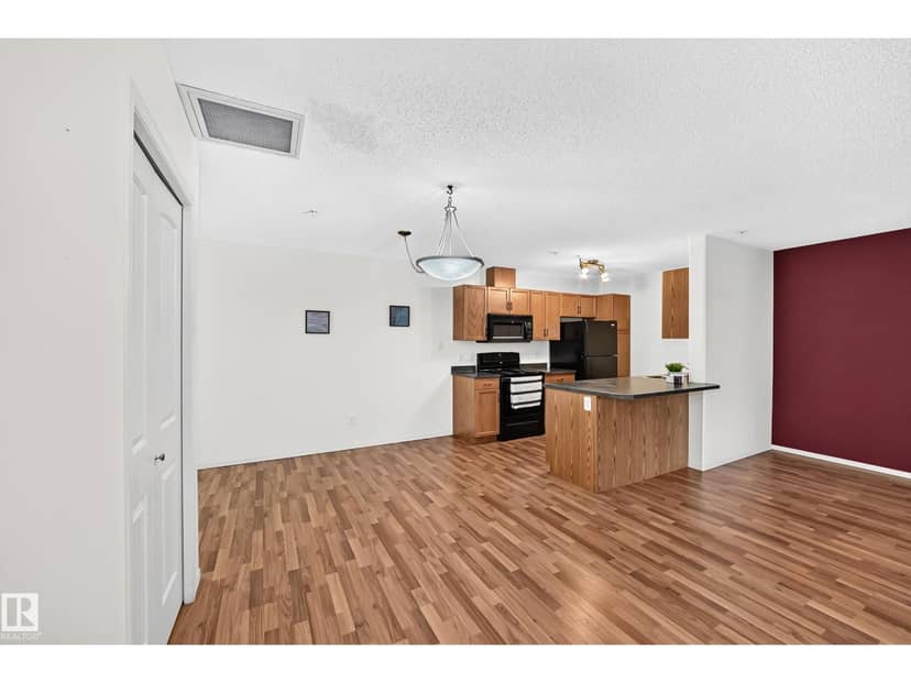 #112 2098 Blackmud Creek Dr SW — photo 13 of 40