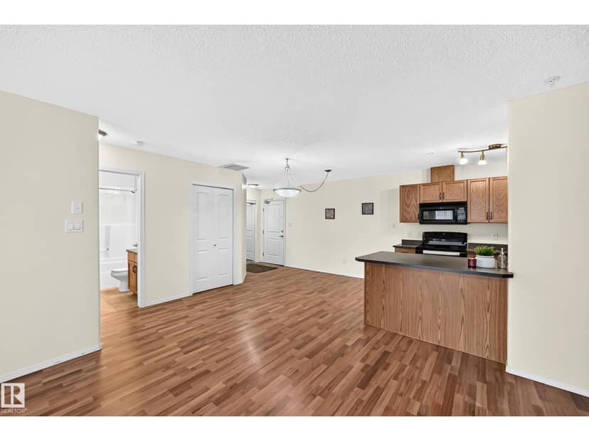 #112 2098 Blackmud Creek Dr SW — photo 15 of 40