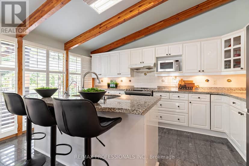 1259 Underwood Drive — photo 6 of 40