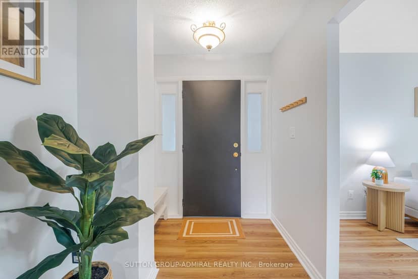 7056 Harriman Street, Niagara Falls, photo 3