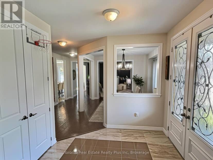 214 Eighth Avenue, New Tecumseth, photo 7
