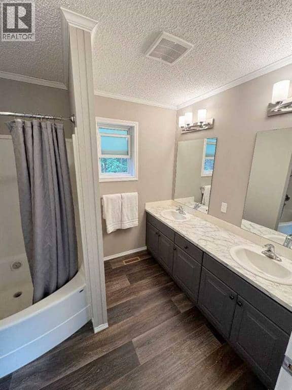 62070 Highway 33 — photo 9 of 37