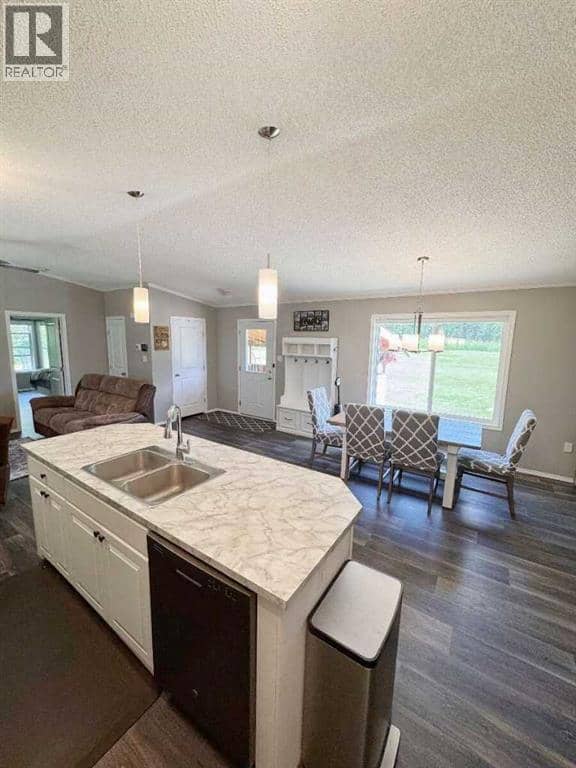 62070 Highway 33 — photo 16 of 37