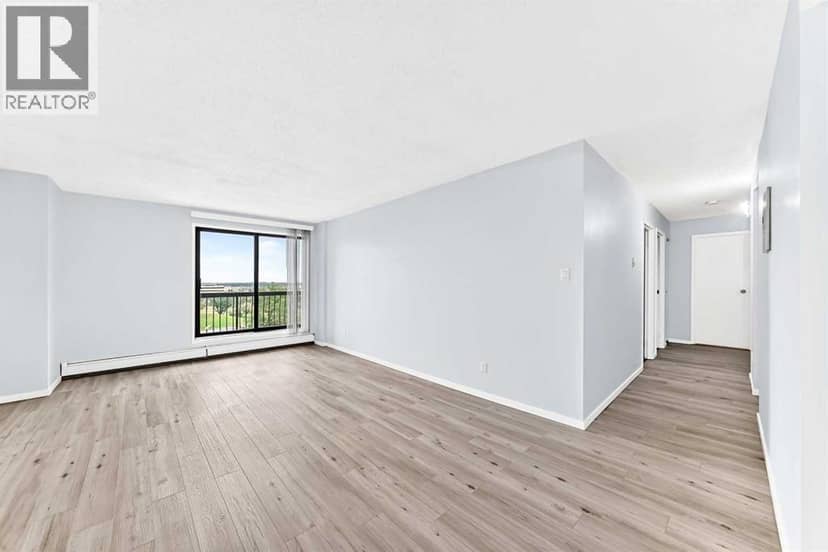 517, 5 Berkeley Place W, Lethbridge, photo 3