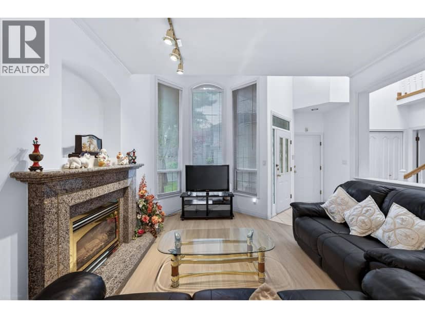 6 8693 NO. 3 ROAD, Richmond, photo 3