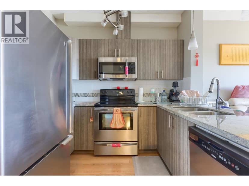 PH1 7738 EDMONDS STREET, Burnaby, photo 3