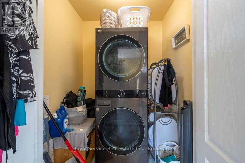248 Ruttan Terrace — photo 33 of 40