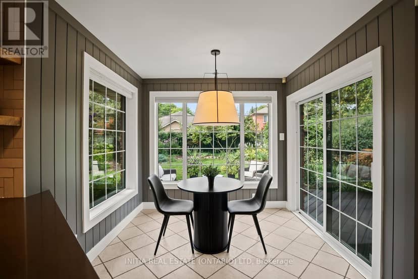 82 Masonville Crescent — photo 16 of 40