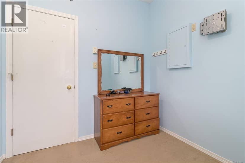 851 Breakwater Rd — photo 25 of 40