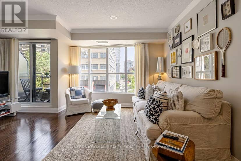 204 - 1430 Yonge Street — photo 17 of 36