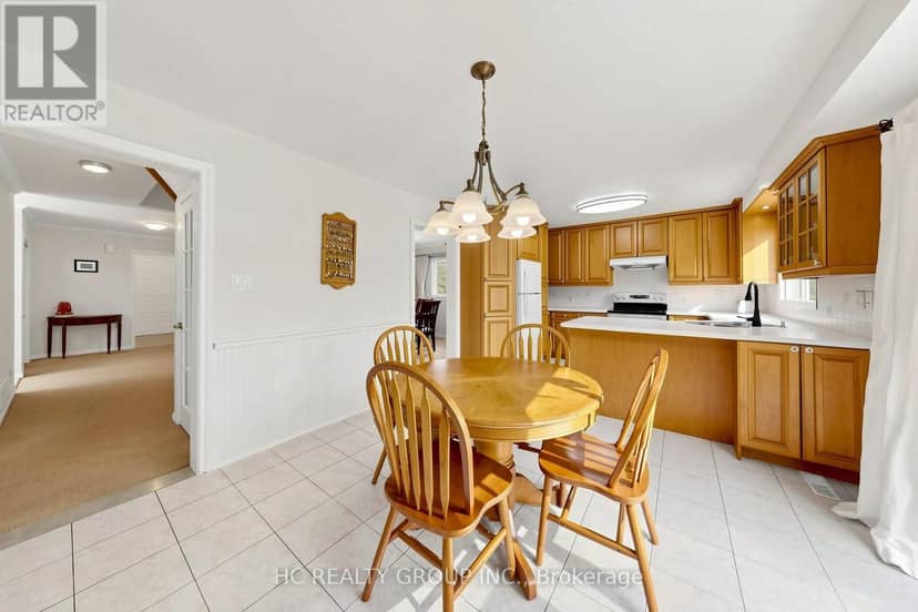 5 Standish Crescent — photo 16 of 40