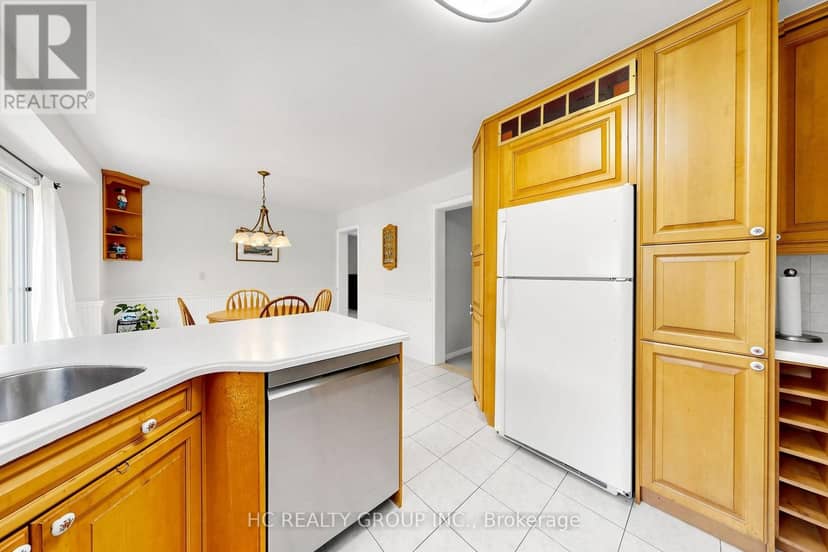 5 Standish Crescent — photo 19 of 40