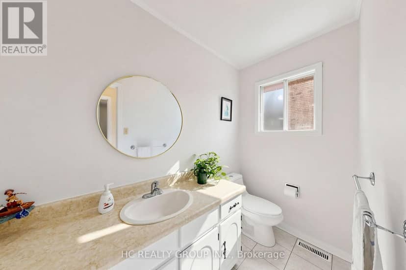 5 Standish Crescent — photo 22 of 40