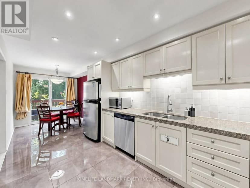 52 Queensmill Court, Richmond Hill, photo 8