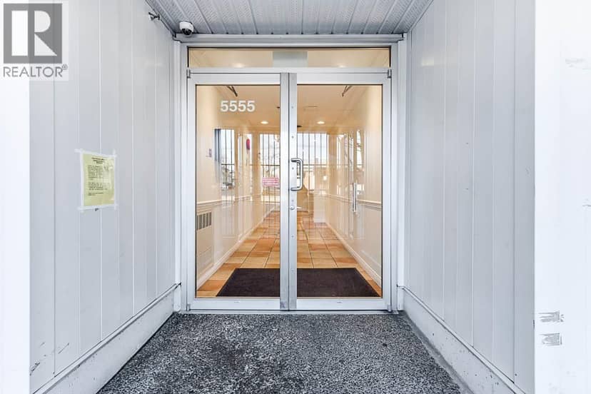 232 5555 VICTORIA DRIVE, Vancouver
