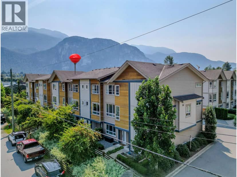 4 1188 WILSON CRESCENT, Squamish, photo 3