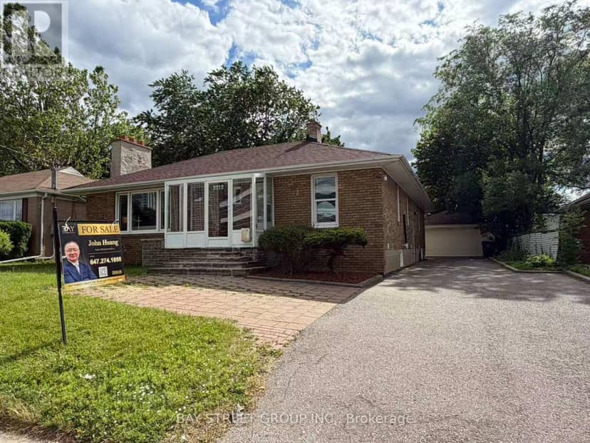 2212 Kennedy Road, Toronto