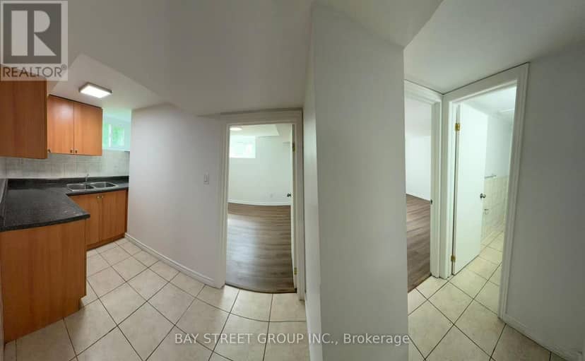 2212 Kennedy Road — photo 14 of 15
