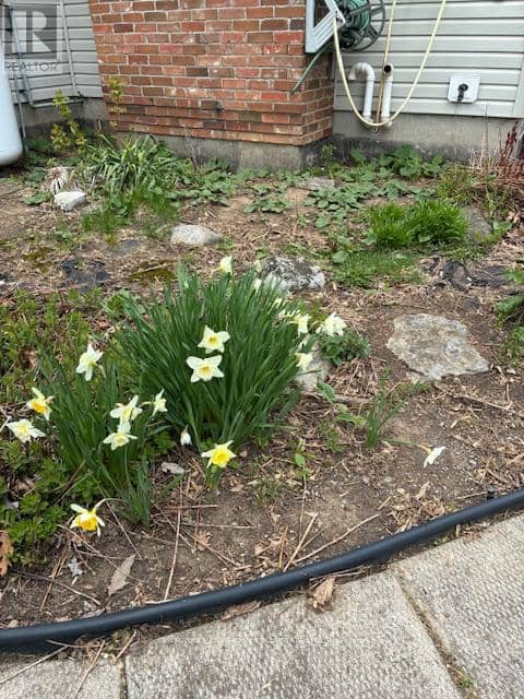 51 B Jericho Road — photo 8 of 33
