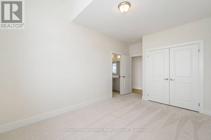 111 Clement Lane — photo 35 of 40