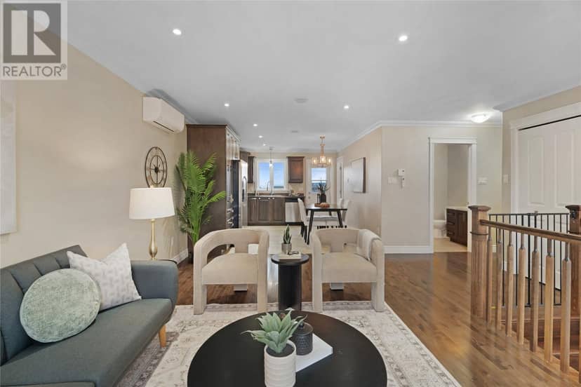 14 Alma Avenue — photo 6 of 25