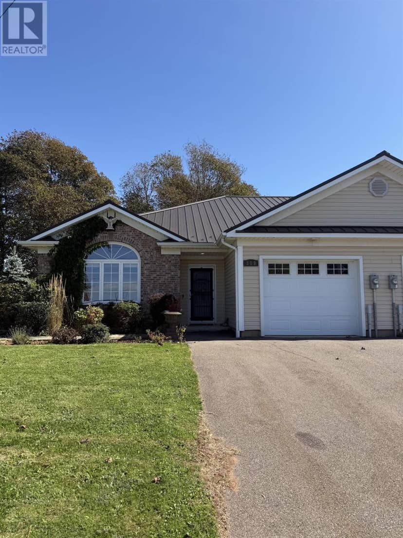 309 Duke Street, Summerside, photo 3