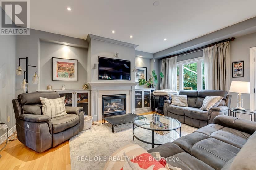2278 Woodfield Road — photo 14 of 40