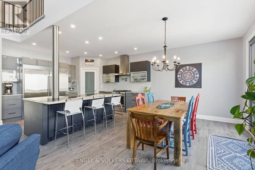 640 Meadowridge Circle, Ottawa, photo 8