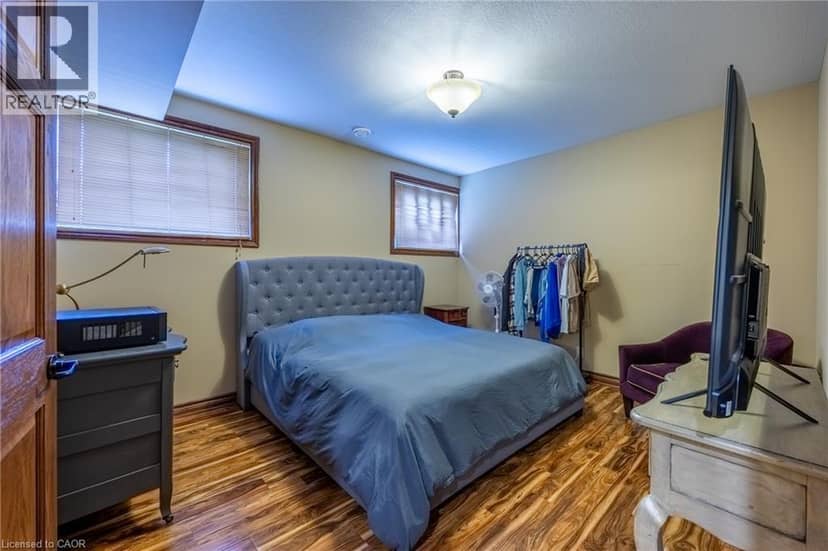 493 FISHER'S GLEN Road — photo 26 of 40