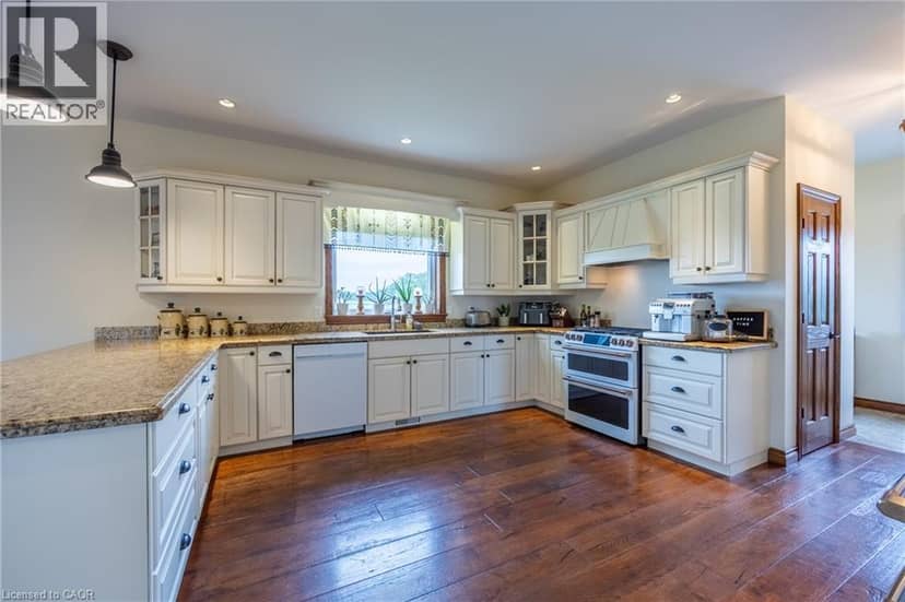 493 FISHER'S GLEN Road, Vittoria, photo 4