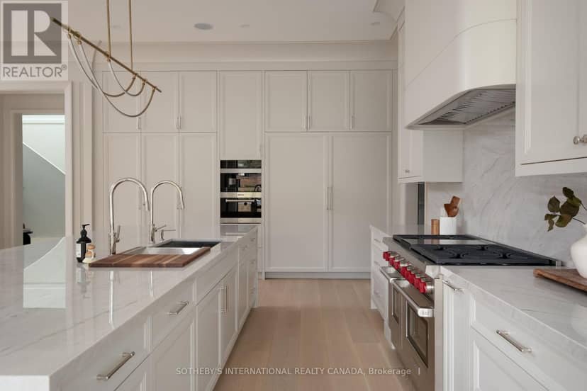 92 Arjay Crescent — photo 11 of 29