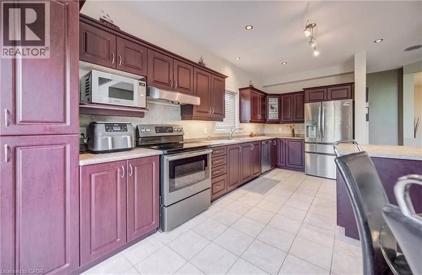 573 ROBERT FERRIE Drive — photo 17 of 40