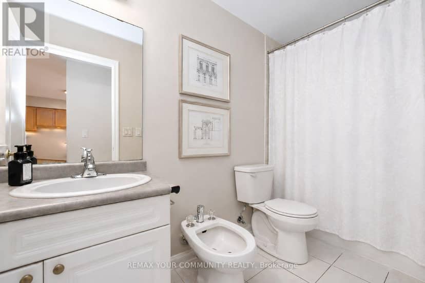 502 - 2500 Rutherford Road — photo 19 of 28