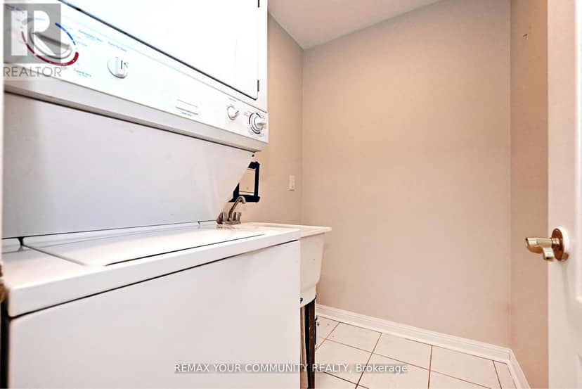 502 - 2500 Rutherford Road — photo 20 of 28