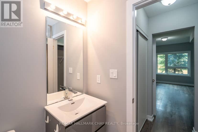103 - 69 Boyne Street — photo 16 of 25