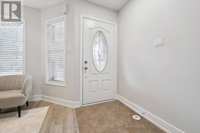 937 Vickerman Way — photo 5 of 40