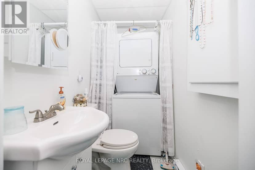3840 Terrace Lane — photo 14 of 31