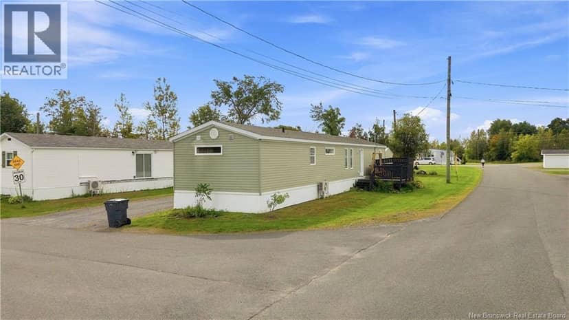 2 Butternut Lane, Jacksonville, photo 2