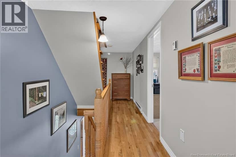 1055 Saint-Joseph Road — photo 26 of 40