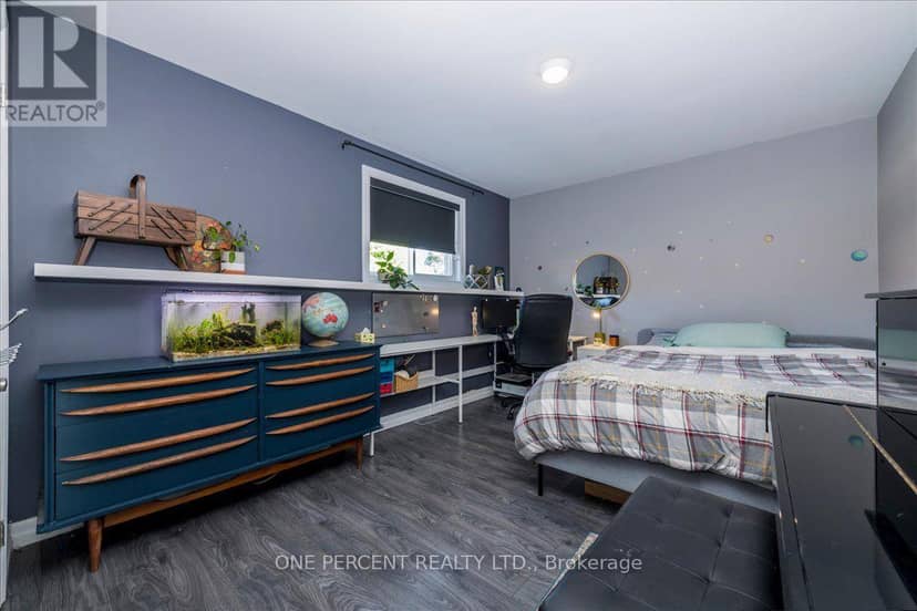 25 Bertram Drive — photo 8 of 40