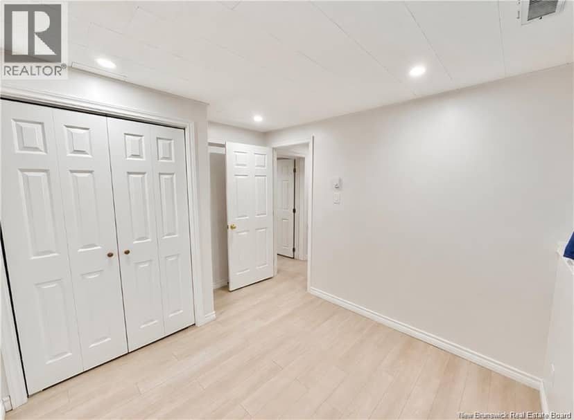 23 Pembroke Street — photo 22 of 28