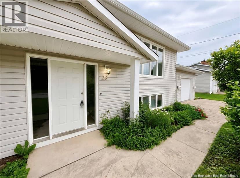 23 Pembroke Street — photo 4 of 28