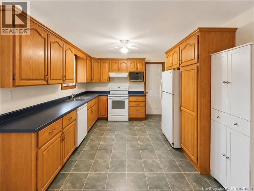 23 Pembroke Street — photo 6 of 28